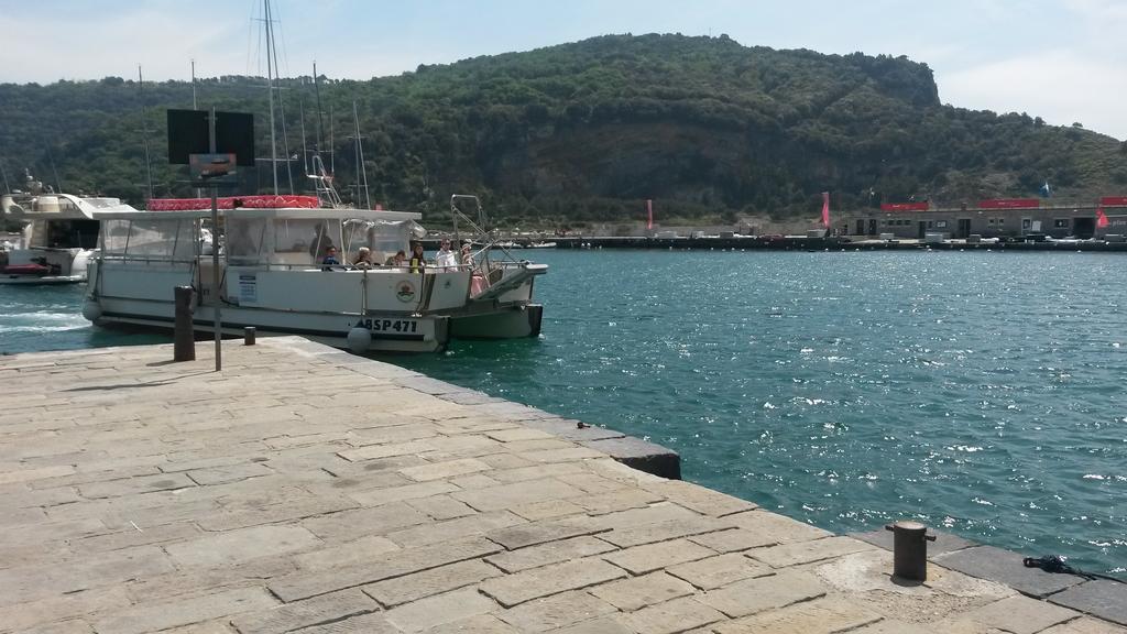 Holiday Home Fiorita Porto Venere Camera foto